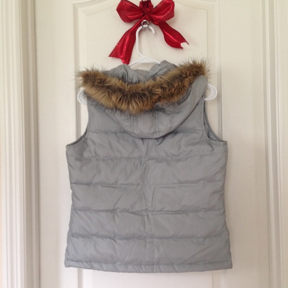 TALBOTS Down quilted vest coat removable hood petite small gray size 4 - Picture 3 of 7